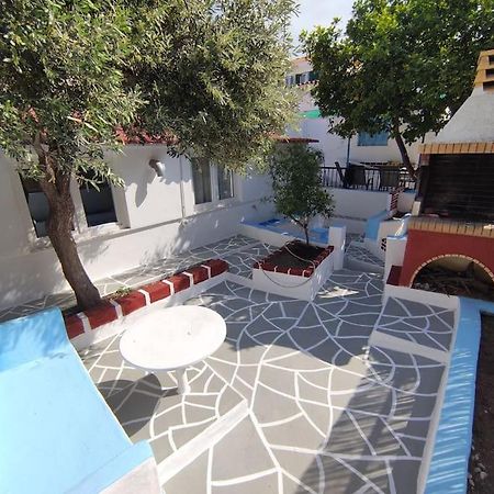 Villa Lemon Tree House Poros Poros Town Exterior foto